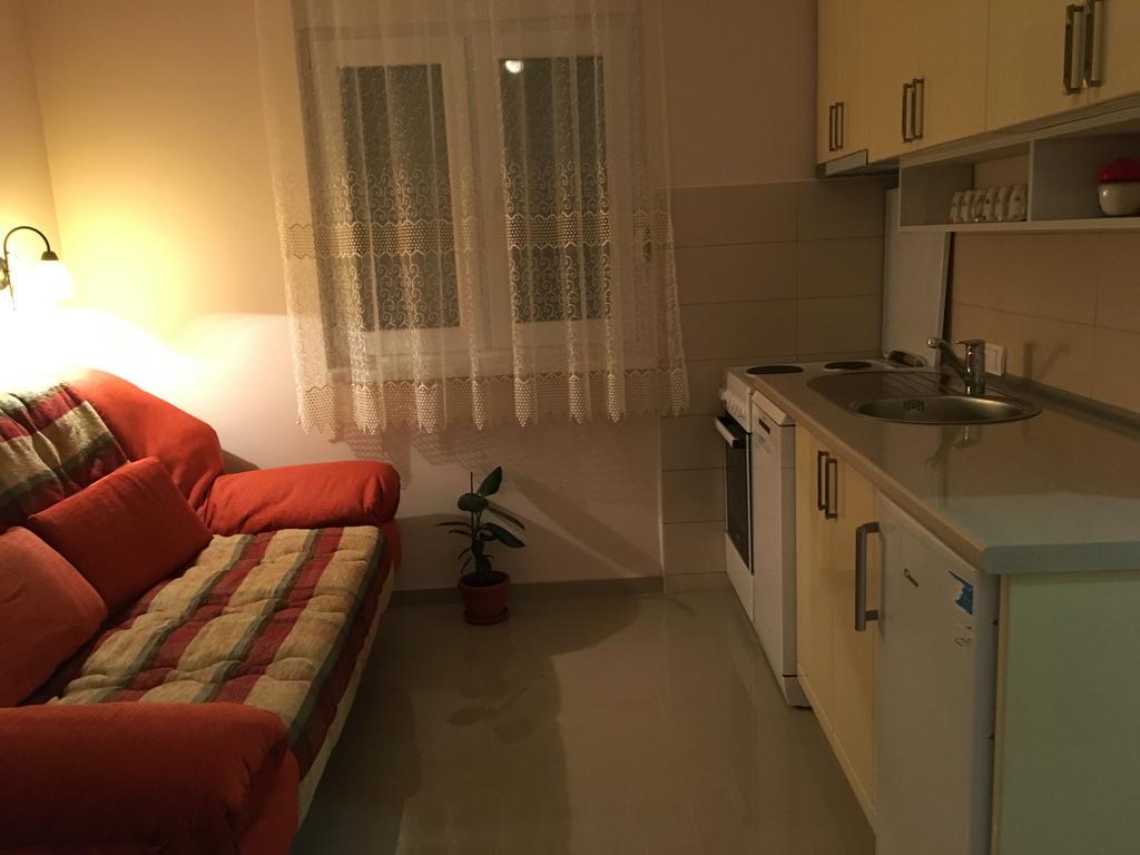 Apartment Vistanova Vrdnik Extérieur photo