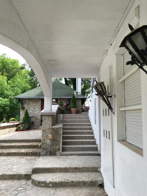 Apartment Vistanova Vrdnik Extérieur photo